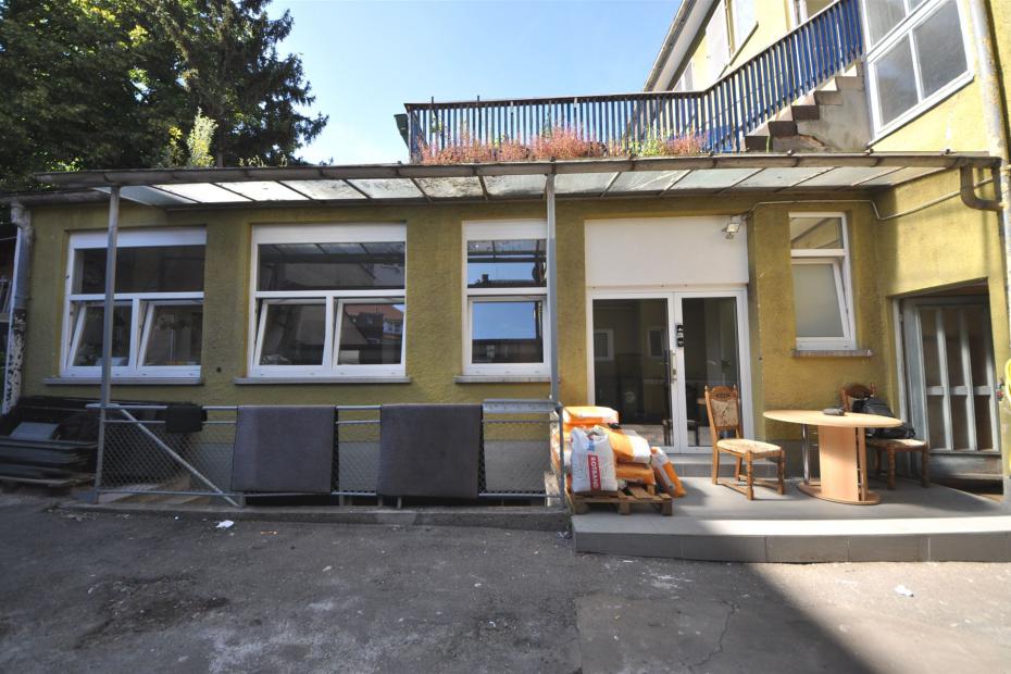 Gewerbebereich im Innenhof